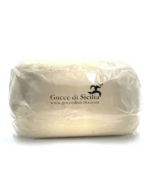Panetto di pasta di mandorla per granite e latte di mandorla da 500 grammi.