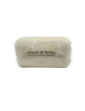 Panetto di pasta di mandorla per granite e latte di mandorla - 200 grammi.