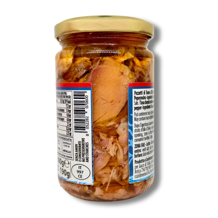 Small pieces of Tuna seasoned with chilli pepper