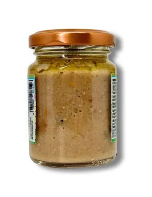 Onion and walnut cream with balsamic vinegar of Modena