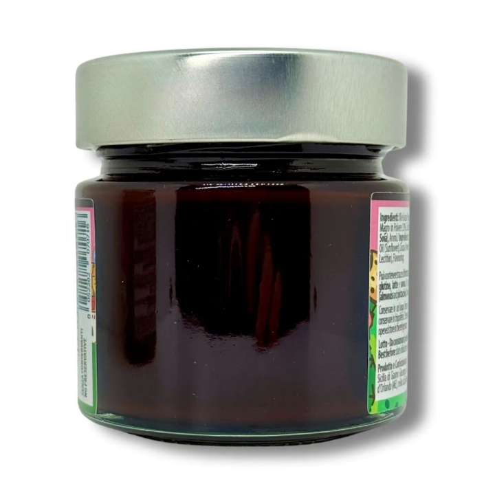 Dark chocolate cream