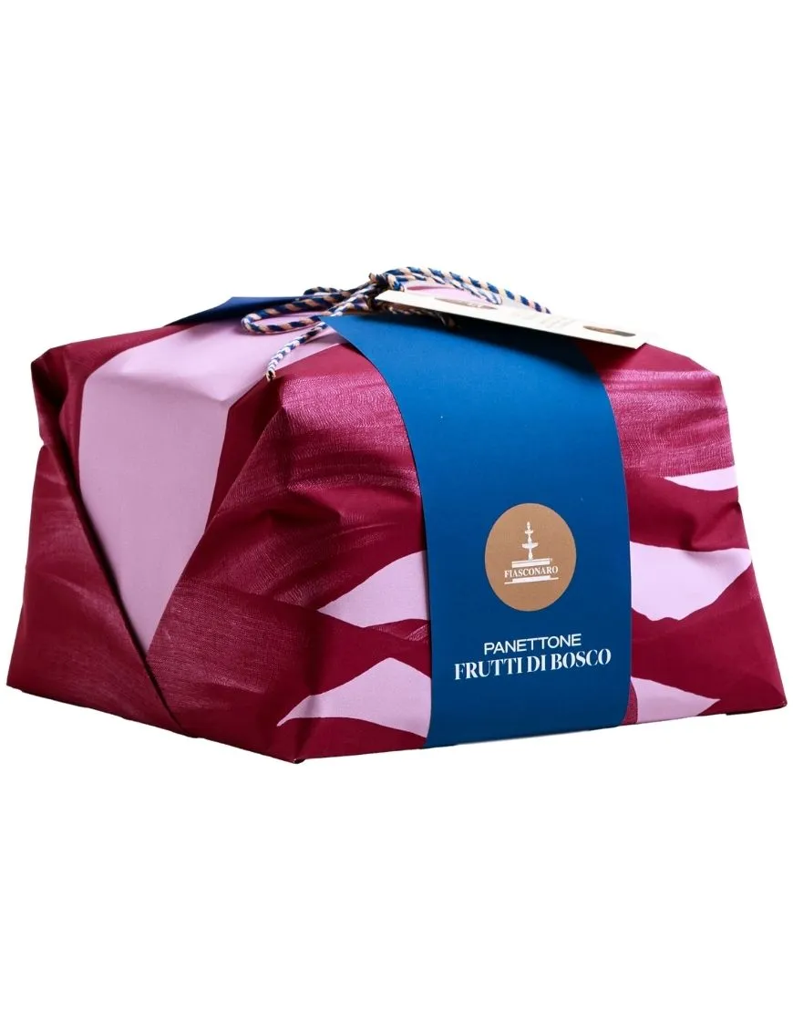 Artisanal Panettone with wild berries by Fiasconaro