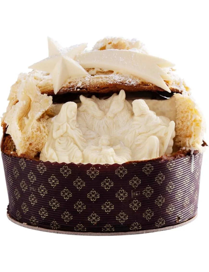 Dolce Presepe, handmade Panettone with candied fruit and raisins with the representation of the nativity. Dolce Presepe, handmade Panettone with candied fruit and raisins with the representation of the nativity.