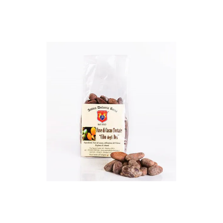 Roasted cocoa beans. Whole cocoa beans pack of 100 grams.