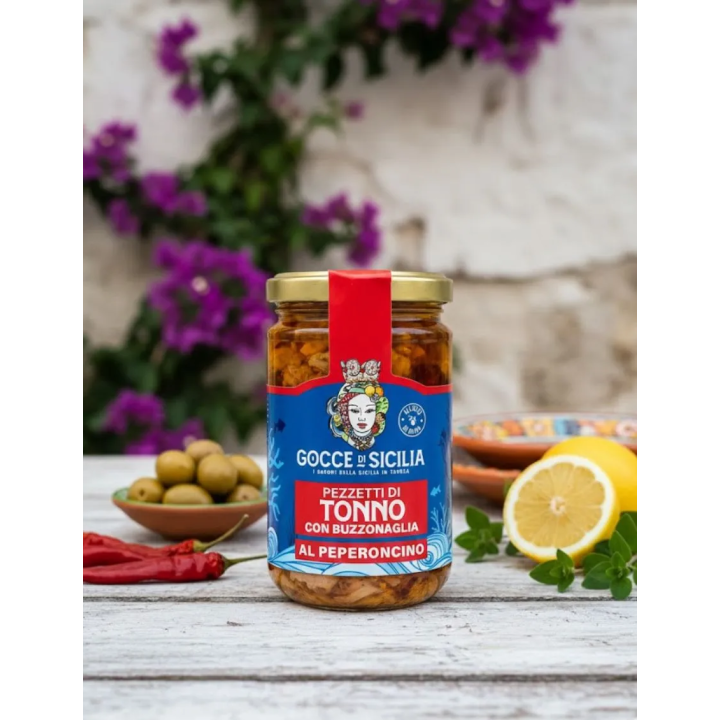 Small pieces of Tuna seasoned with chilli pepper