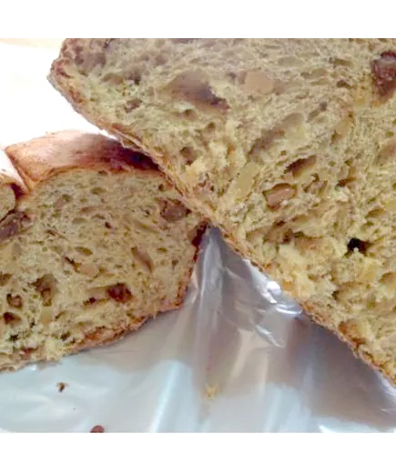 Handmade Easter Colomba with figs and walnuts, Sicilian doves