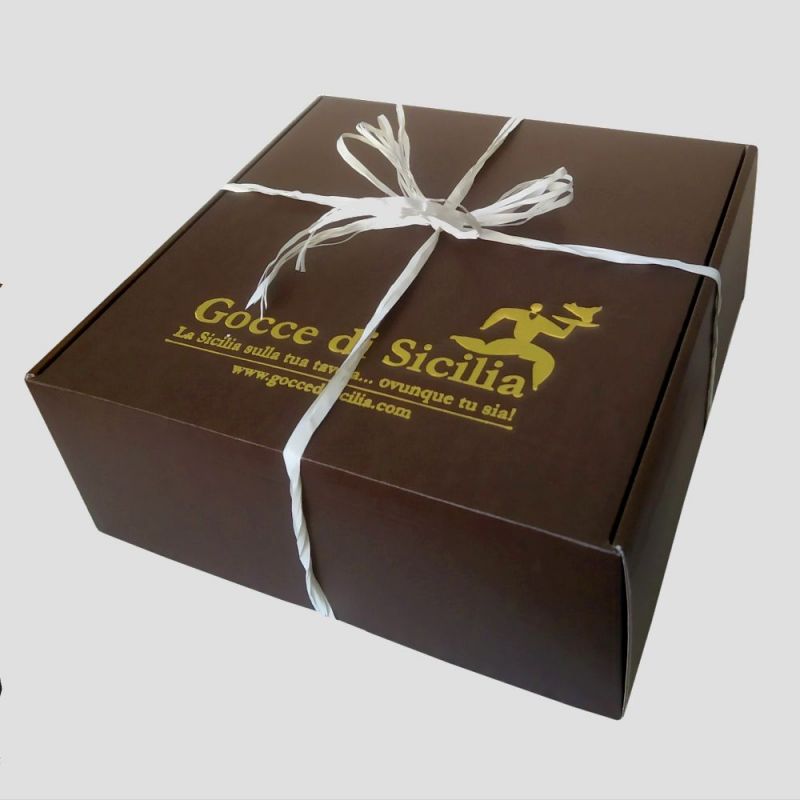 Box with Tuppo - Your Chocolate Brioche