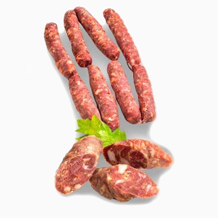 Salsiccia piccante siciliana stagionata a pezzi