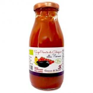 Cherry tomato sauce with eggplant, Sicilian recipe