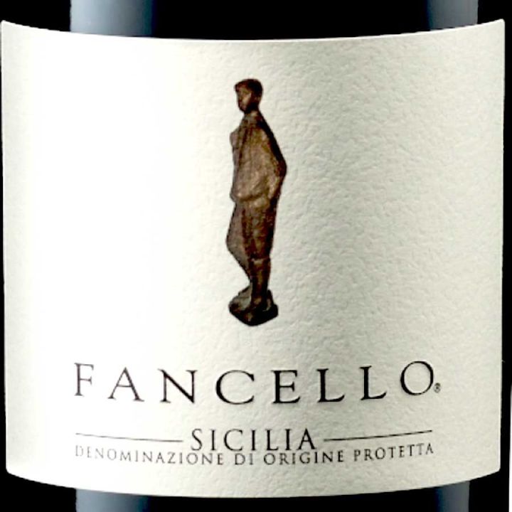 Vino rosso giovane e accattivante, perfetto per il pesce
