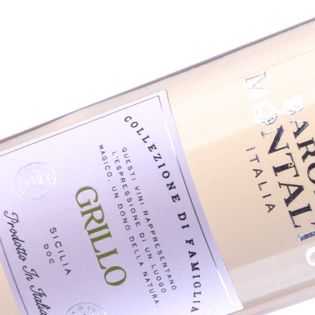 Vino bianco Collezione di Famiglia da uve Grillo della cantina Montalto