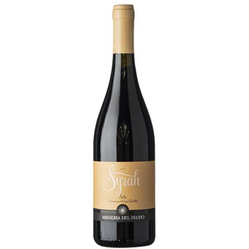 Sicilian organic wine from 100% Syrah grapes from the Masseria del Feudo winery Sicilian organic wine from 100% Syrah grapes from the Masseria del Feudo winery