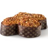 colomba morbidissima fatta a mano con pistacchio e mandorle