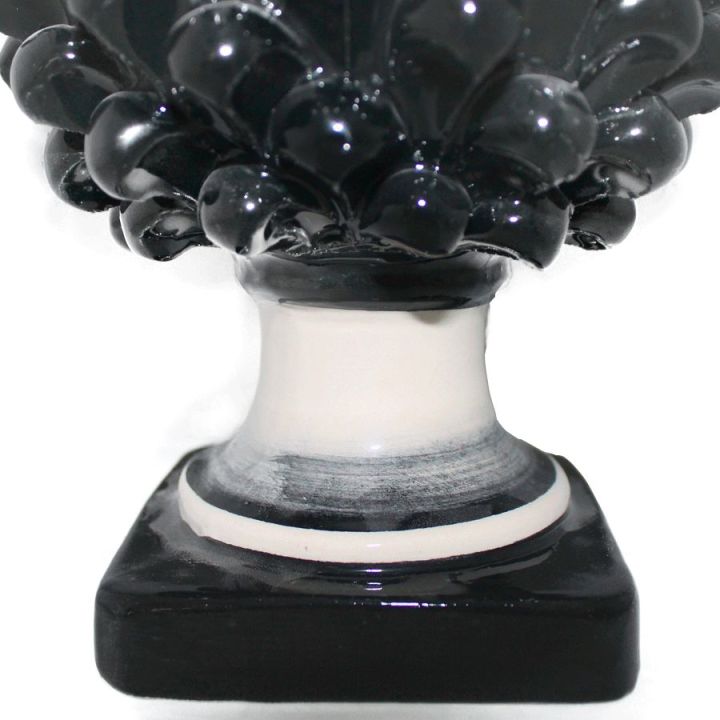 Sicilian pine cone with black shaded decorated base