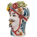 Testa di moro siciliana con decori di limoni e fiori, altezza media 30 cm