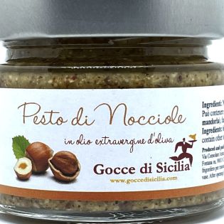 Pesto siciliano con il 65% di nocciole e olio d'oliva