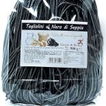 Spaghetti alla chitarra artigianali con nero di seppia
