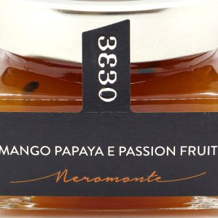 confettura di mango, papaya e frutto della passione