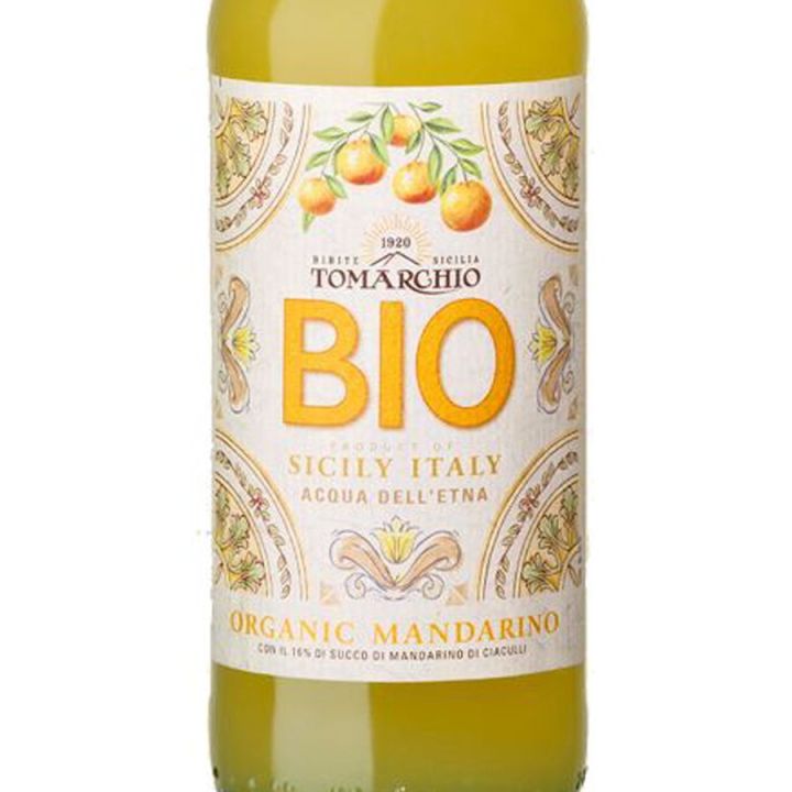 Mandarino Bio Tomarchio, con il 16% di succo di Mandarino Tardivo di Ciaculli.