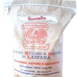 Farina di Russello integrale - macinata a pietra naturale 1 kg