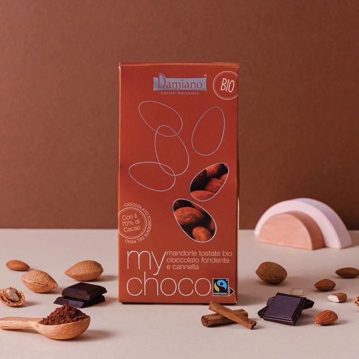 BIO almonds covered with dark chocolate and cinnamon 100 g