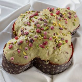 Artisan Colomba "Smeralda" with Pistachio with candied berries and white chocolate - Nuova Dolceria
