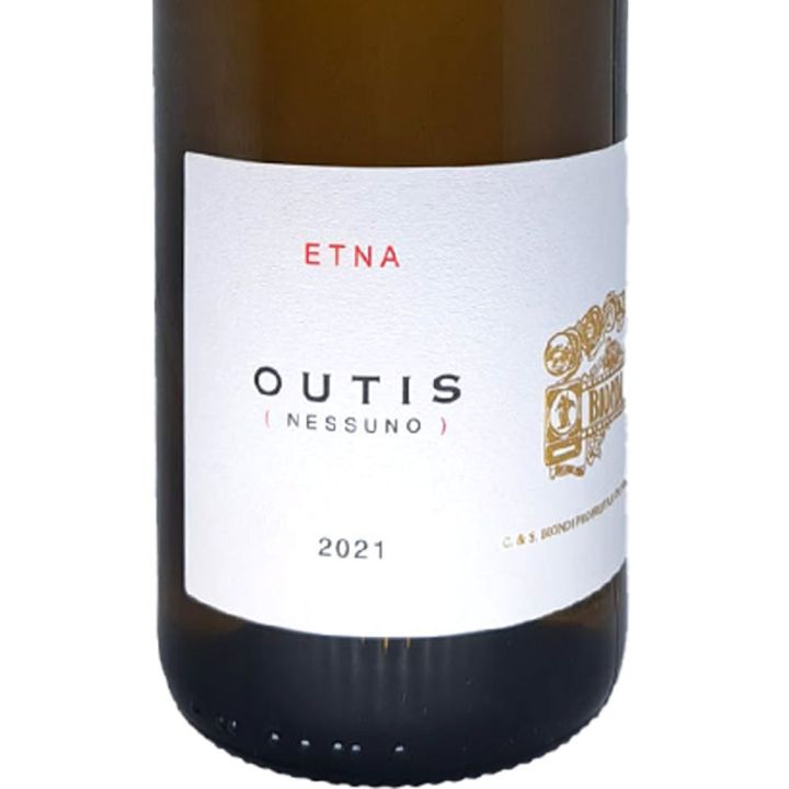 Outis 2019, an Etna Bianco DOC from the Sicilian Ciro Biondi winery