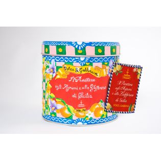 scatola rosa del panettone agrumi dolce e gabbana da 600 grammi