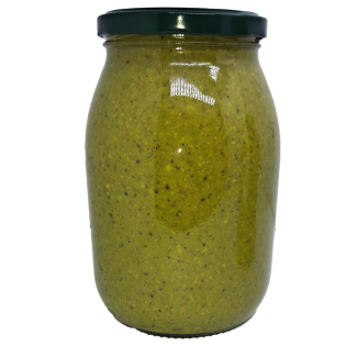 pesto con il 70% di pistacchio più olio e sale