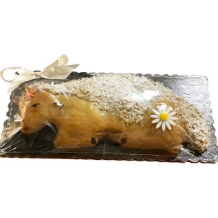 Artisan Easter lamb made with typical Sicilian almond paste