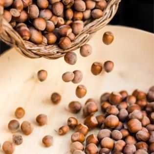 Cuor di Nocciole un liquore siciliano che nasce dalle Nocciole dei Nebrodi