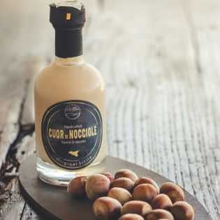 Cuor di Nocciole un liquore siciliano che nasce dalle Nocciole dei Nebrodi