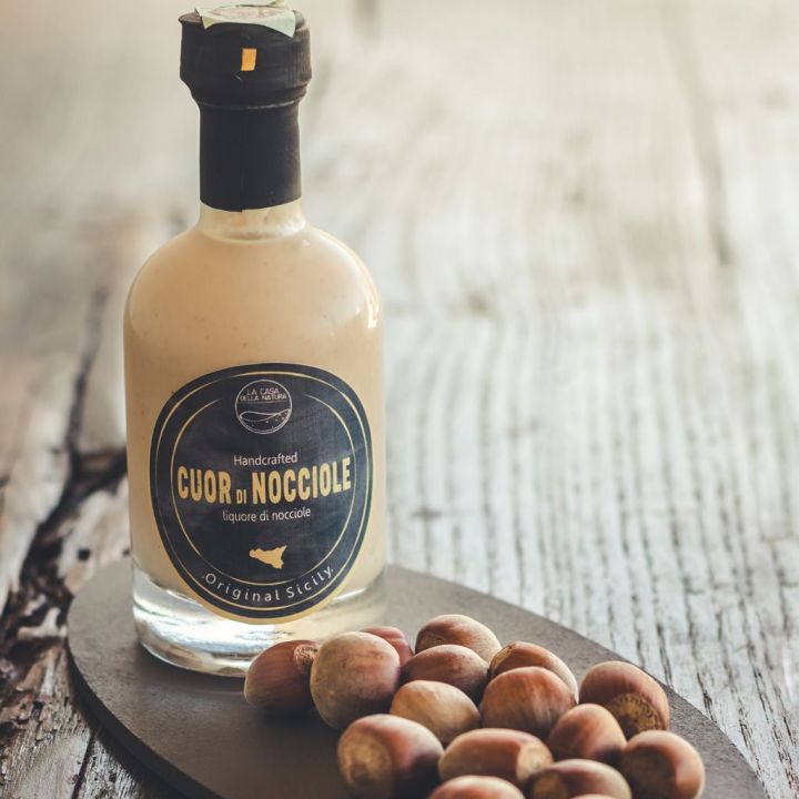 Cuor di Nocciole a Sicilian liqueur that comes from Nebrodi hazelnuts