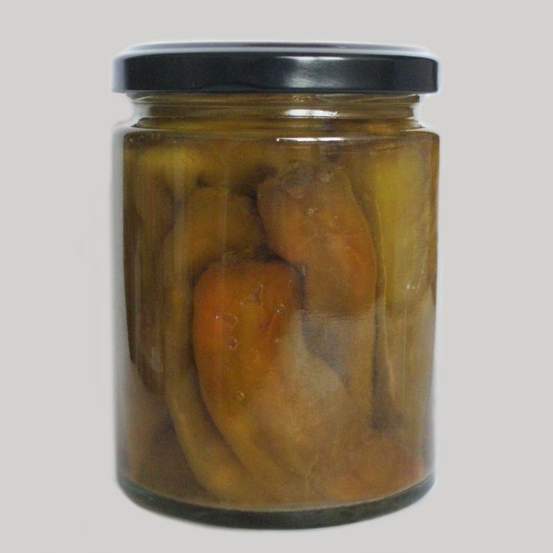 "Sette Anni" chili with anchovies