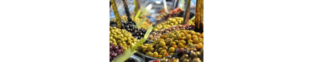 Olive siciliane verdi, nere e condite