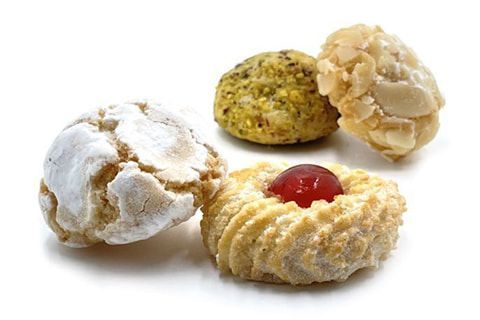 Online sale of almond pastes, almond cakes and desserts